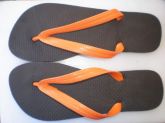chinelo liso sem estampa