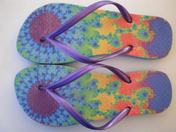 chinelo personalizado abstrato