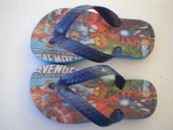 chinelo personalizado Vingadores
