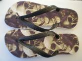 chinelo personalizado caveira